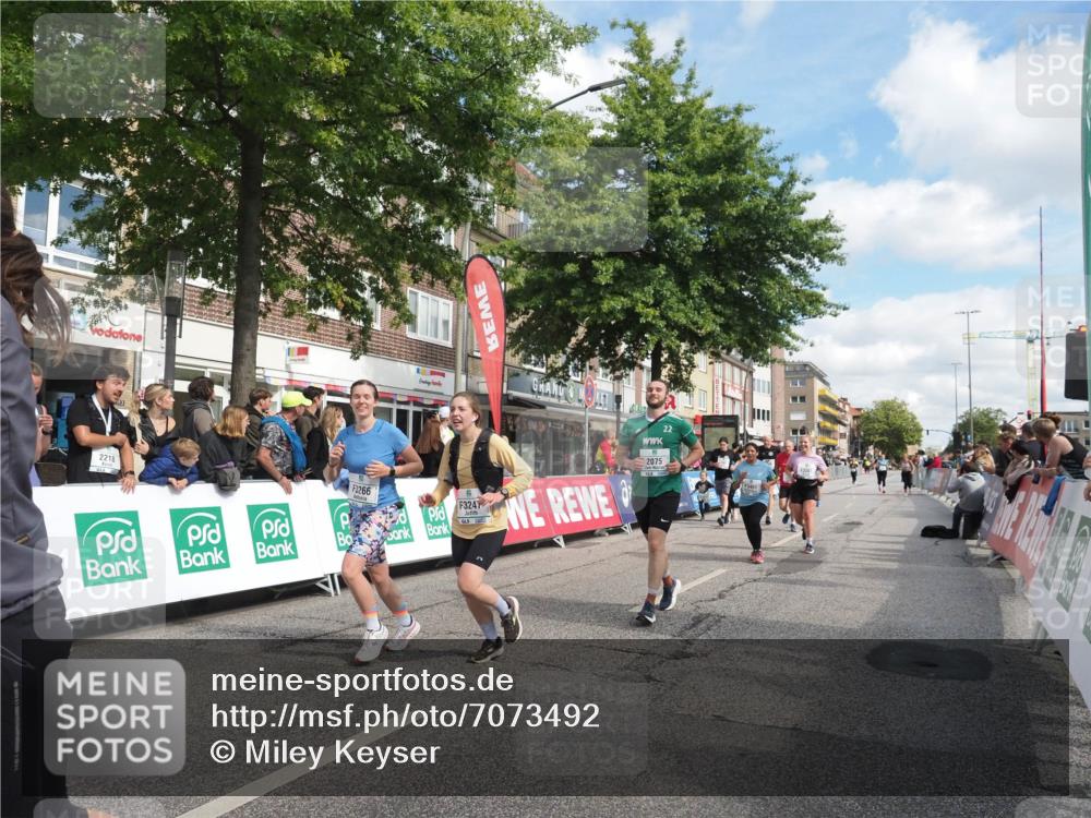 15.09.2024 - PSD Bank Halbmarathon Miley Keyser http://msf.ph/oto/7073492 15.09.2024 12:29:06 Ziel 2073, 2075, 2076, 2089, 2157, 2288, 2362, 2451, 3057, 3247, 3255, 3266, 3287, 3325, 3401, 3491 meine-sportfotos.de