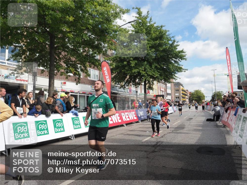 15.09.2024 - PSD Bank Halbmarathon Miley Keyser http://msf.ph/oto/7073515 15.09.2024 12:29:07 Ziel 2073, 2075, 2076, 2089, 2157, 2288, 2362, 2451, 3057, 3247, 3255, 3266, 3287, 3325, 3401, 3491 meine-sportfotos.de