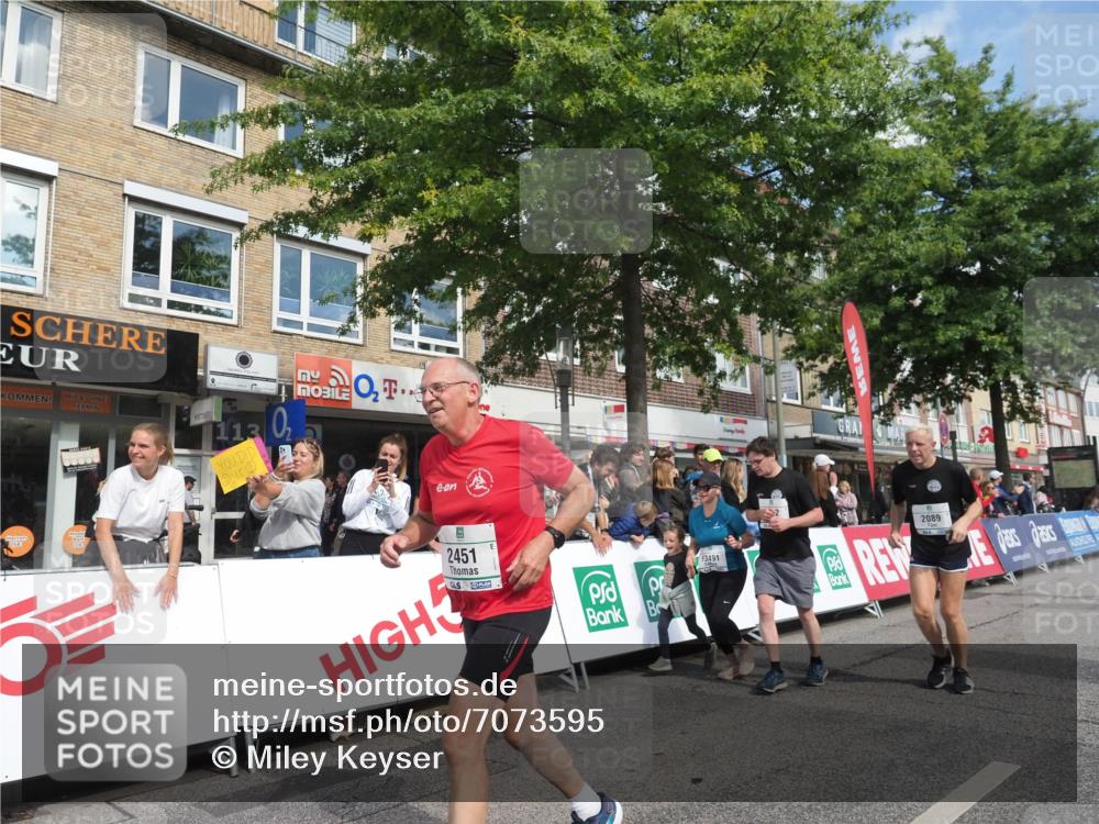 15.09.2024 - PSD Bank Halbmarathon Miley Keyser http://msf.ph/oto/7073595 15.09.2024 12:29:11 Ziel 2073, 2075, 2089, 2288, 2362, 2451, 3057, 3129, 3247, 3255, 3266, 3287, 3325, 3401, 3491 meine-sportfotos.de