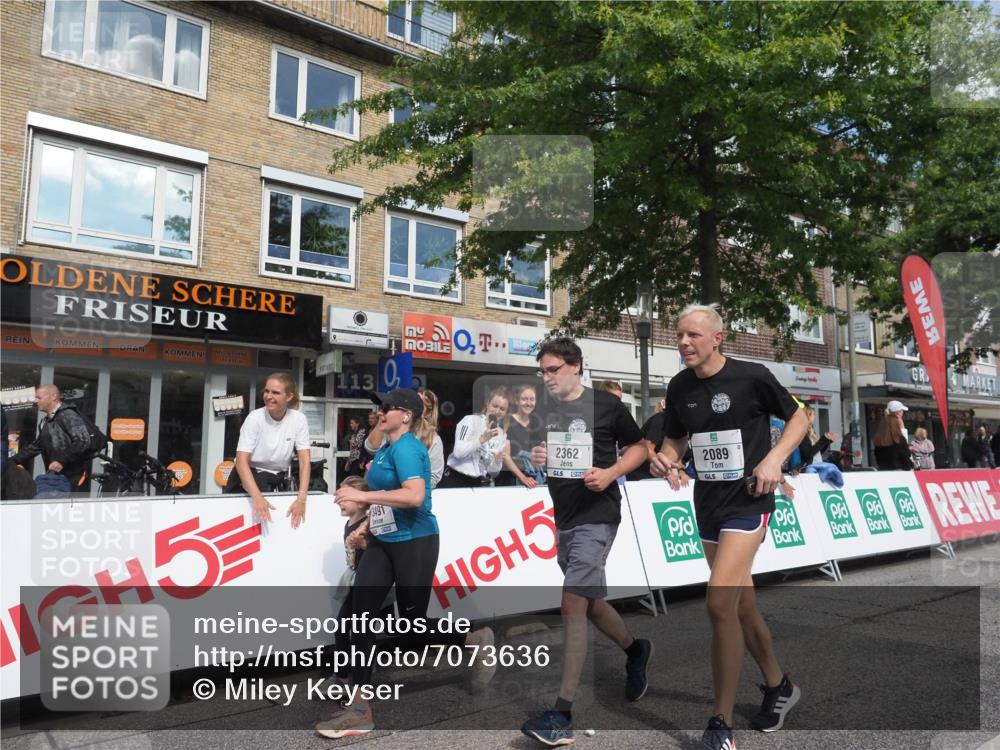 15.09.2024 - PSD Bank Halbmarathon Miley Keyser http://msf.ph/oto/7073636 15.09.2024 12:29:12 Ziel 2073, 2075, 2089, 2288, 2362, 2451, 3057, 3129, 3247, 3266, 3287, 3325, 3401, 3491 meine-sportfotos.de