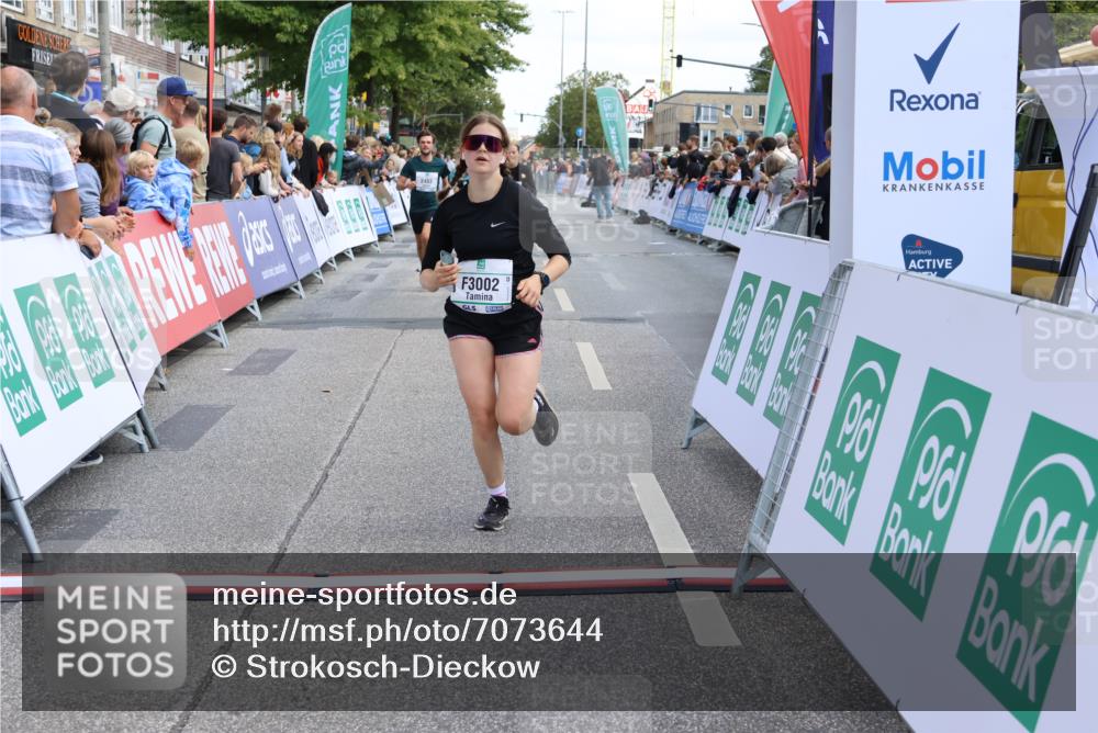 15.09.2024 - PSD Bank Halbmarathon Strokosch-Dieckow http://msf.ph/oto/7073644 15.09.2024 12:23:56 Ziel 987, 2403, 2981, 3002, 3277, 3450 meine-sportfotos.de
