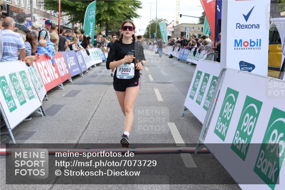 15.09.2024 - PSD Bank Halbmarathon Strokosch-Dieckow http://msf.ph/oto/7073729 15.09.2024 12:23:56 Ziel 987, 2403, 2981, 3002, 3277, 3450 meine-sportfotos.de