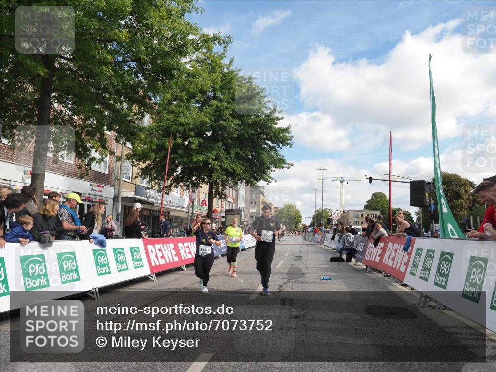 15.09.2024 - PSD Bank Halbmarathon Miley Keyser http://msf.ph/oto/7073752 15.09.2024 12:29:24 Ziel 2073, 2089, 2362, 2446, 2451, 3129, 3473, 3488, 3491 meine-sportfotos.de