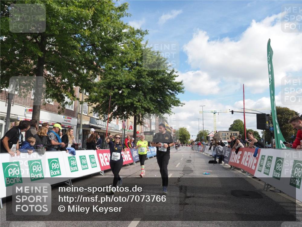 15.09.2024 - PSD Bank Halbmarathon Miley Keyser http://msf.ph/oto/7073766 15.09.2024 12:29:25 Ziel 2073, 2089, 2362, 2446, 3129, 3473, 3488, 3491 meine-sportfotos.de