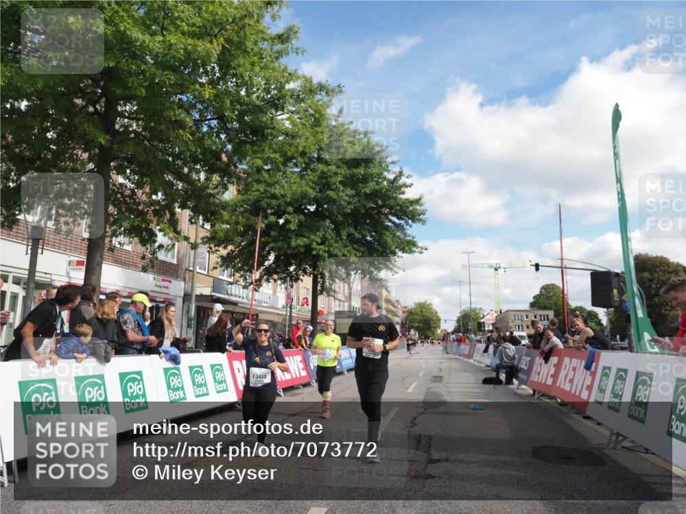 15.09.2024 - PSD Bank Halbmarathon Miley Keyser http://msf.ph/oto/7073772 15.09.2024 12:29:25 Ziel 2073, 2089, 2362, 2446, 3129, 3473, 3488, 3491 meine-sportfotos.de