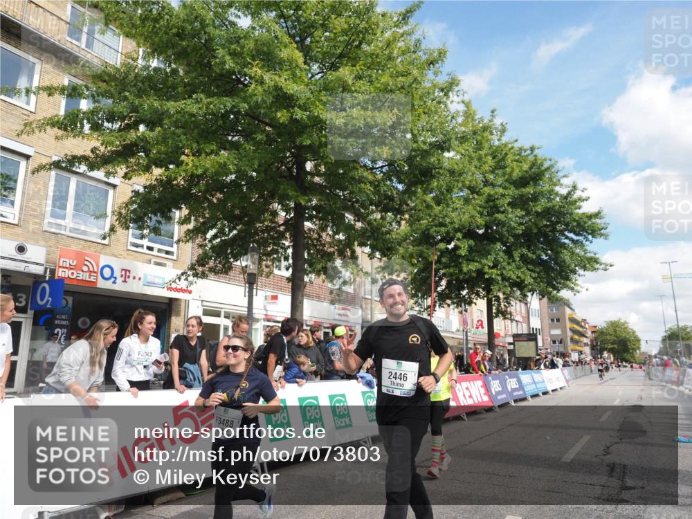 15.09.2024 - PSD Bank Halbmarathon Miley Keyser http://msf.ph/oto/7073803 15.09.2024 12:29:26 Ziel 2073, 2089, 2362, 2446, 3129, 3473, 3488 meine-sportfotos.de
