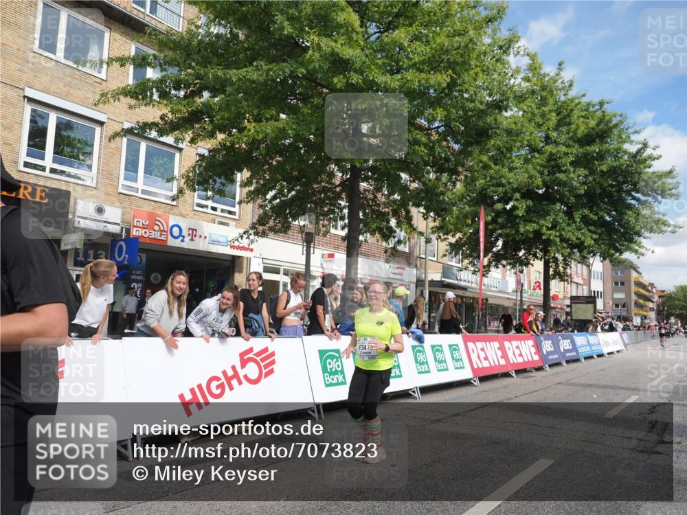15.09.2024 - PSD Bank Halbmarathon Miley Keyser http://msf.ph/oto/7073823 15.09.2024 12:29:27 Ziel 2073, 2089, 2362, 2446, 3129, 3473, 3488 meine-sportfotos.de