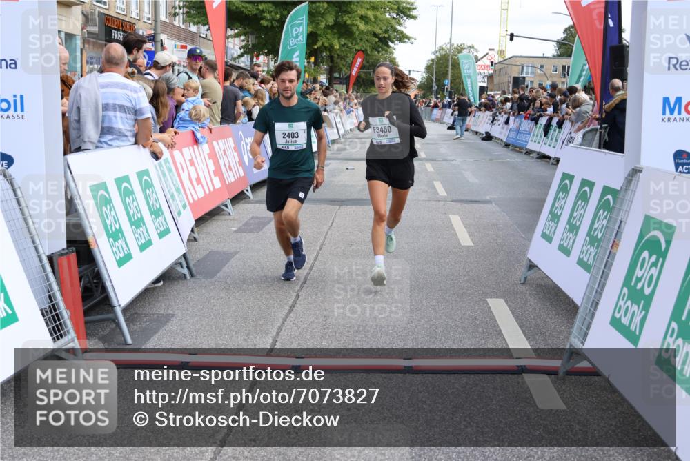 15.09.2024 - PSD Bank Halbmarathon Strokosch-Dieckow http://msf.ph/oto/7073827 15.09.2024 12:23:59 Ziel 987, 2403, 2981, 3002, 3277, 3450 meine-sportfotos.de