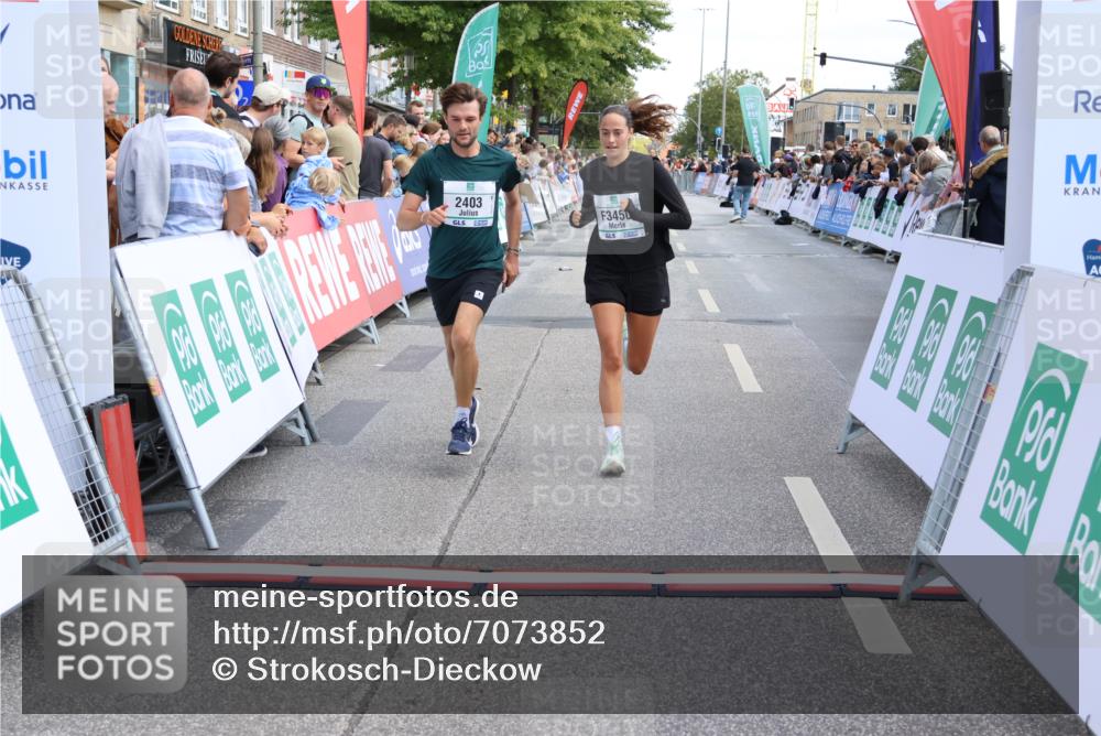 15.09.2024 - PSD Bank Halbmarathon Strokosch-Dieckow http://msf.ph/oto/7073852 15.09.2024 12:23:59 Ziel 987, 2403, 2981, 3002, 3277, 3450 meine-sportfotos.de