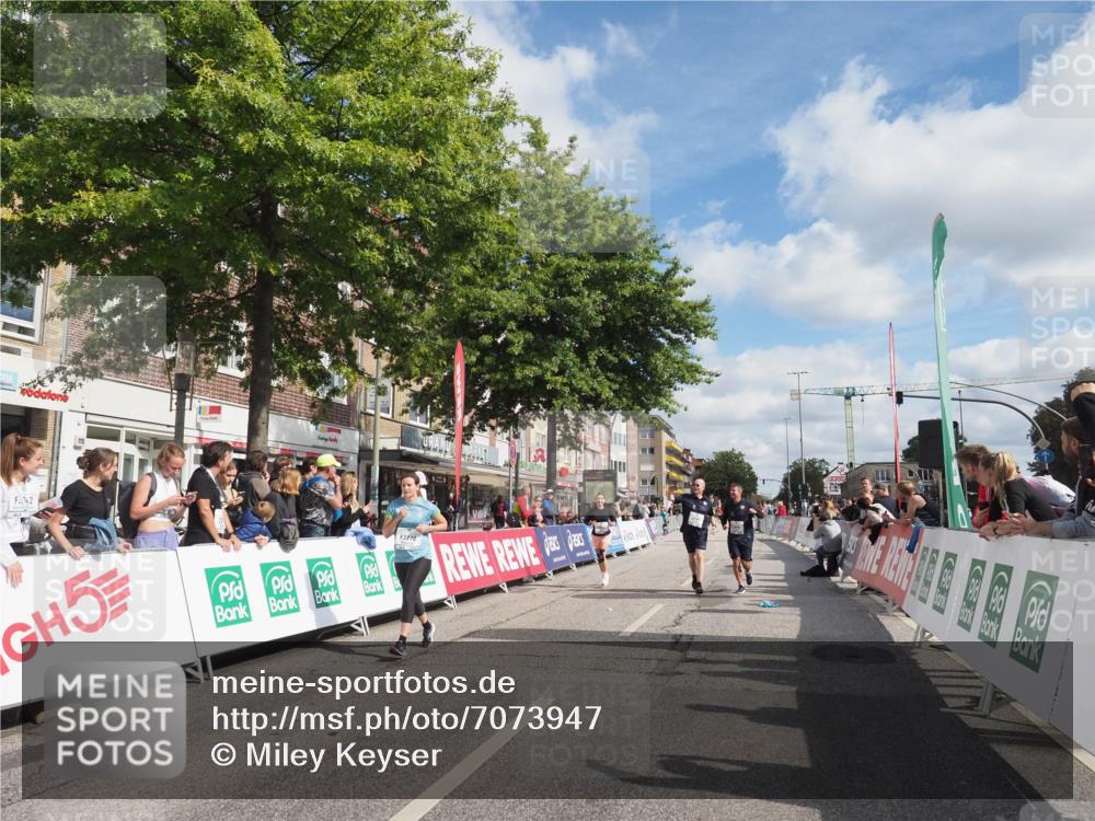 15.09.2024 - PSD Bank Halbmarathon Miley Keyser http://msf.ph/oto/7073947 15.09.2024 12:29:55 Ziel 2093, 2291, 2454, 3055, 3091, 3270, 3334, 3362, 3385 meine-sportfotos.de
