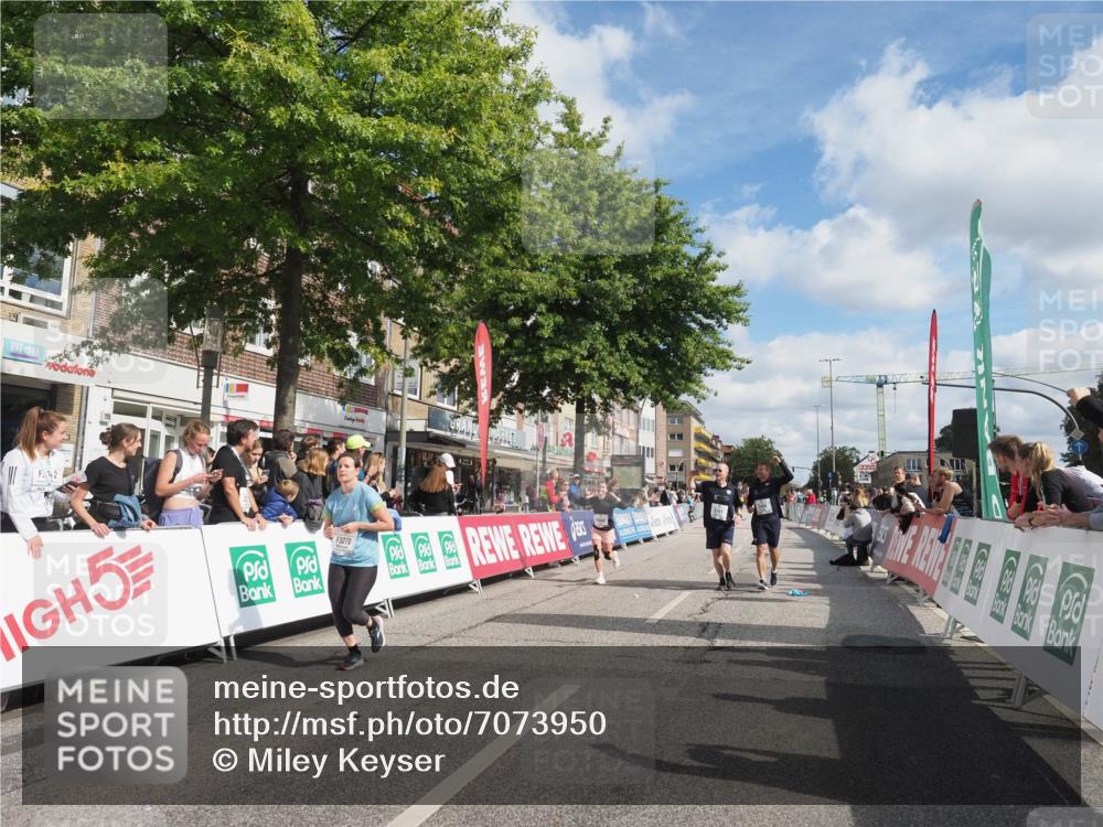 15.09.2024 - PSD Bank Halbmarathon Miley Keyser http://msf.ph/oto/7073950 15.09.2024 12:29:56 Ziel 2093, 2291, 2454, 3055, 3091, 3270, 3334, 3362, 3385 meine-sportfotos.de