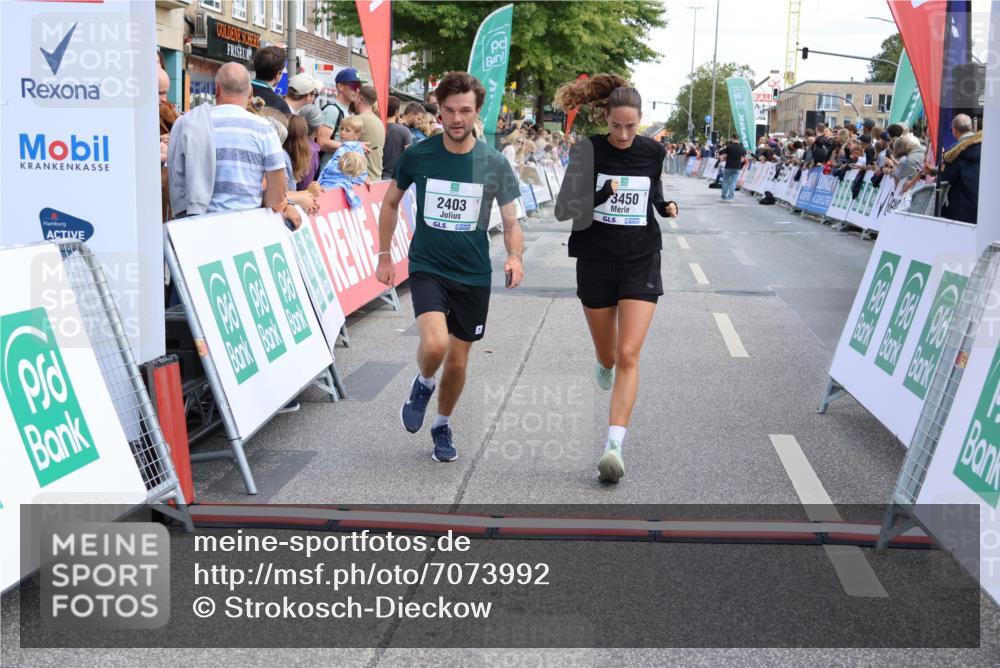 15.09.2024 - PSD Bank Halbmarathon Strokosch-Dieckow http://msf.ph/oto/7073992 15.09.2024 12:23:59 Ziel 987, 2403, 2981, 3002, 3277, 3450 meine-sportfotos.de