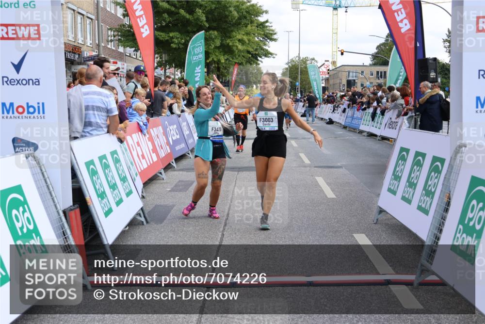15.09.2024 - PSD Bank Halbmarathon Strokosch-Dieckow http://msf.ph/oto/7074226 15.09.2024 12:24:12 Ziel 1883, 2537, 3003, 3075, 3428 meine-sportfotos.de