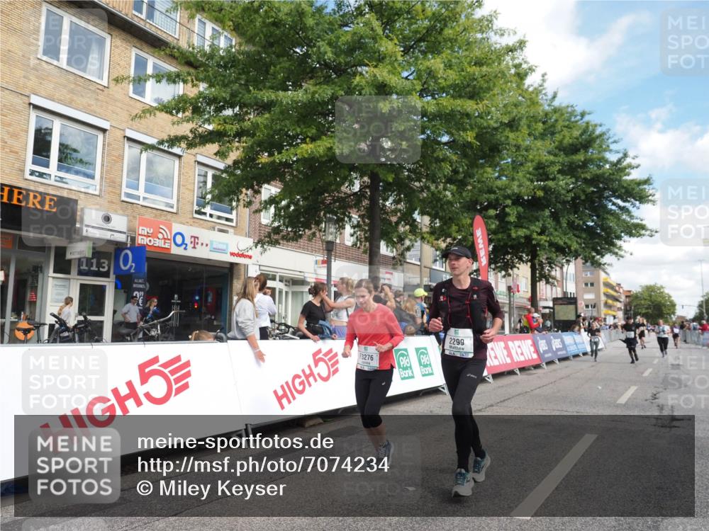 15.09.2024 - PSD Bank Halbmarathon Miley Keyser http://msf.ph/oto/7074234 15.09.2024 12:30:25 Ziel 2111, 2251, 2299, 3206, 3261, 3276, 3346, 3349 meine-sportfotos.de