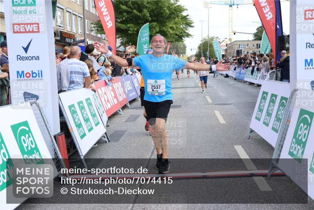 15.09.2024 - PSD Bank Halbmarathon Strokosch-Dieckow http://msf.ph/oto/7074415 15.09.2024 12:24:16 Ziel 1883, 2537, 3003, 3075, 3222, 3428 meine-sportfotos.de