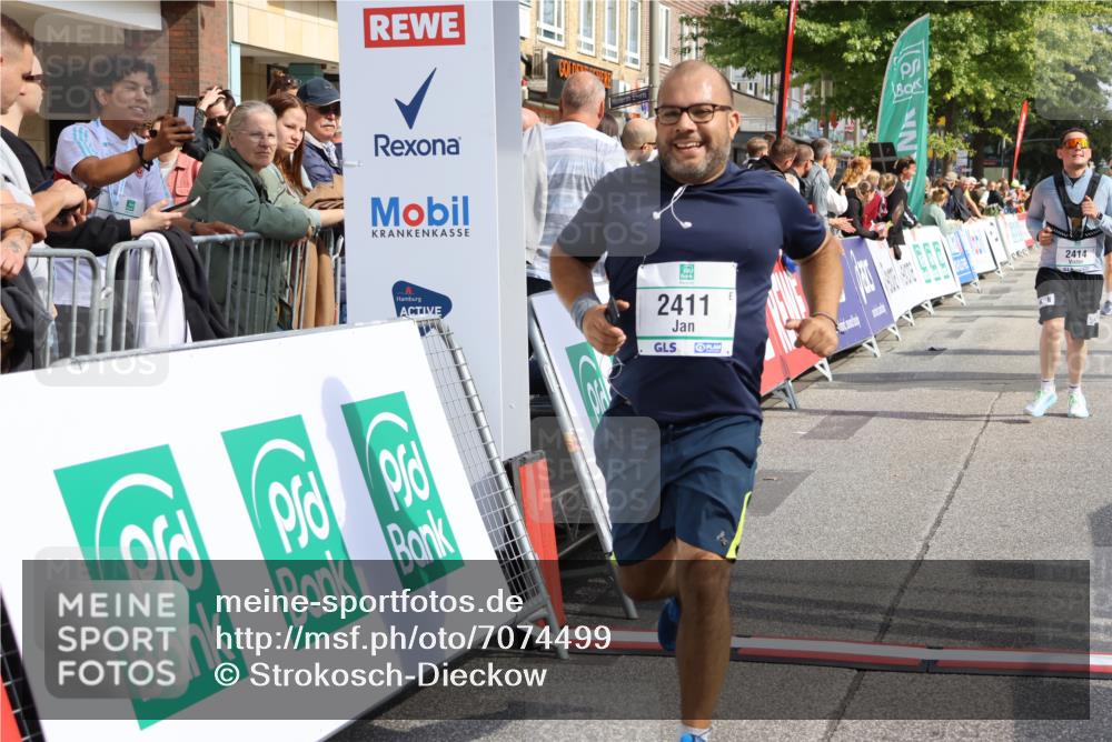 15.09.2024 - PSD Bank Halbmarathon Strokosch-Dieckow http://msf.ph/oto/7074499 15.09.2024 12:33:02 Ziel 2411, 2414, 2425, 3045, 3358, 3368 meine-sportfotos.de