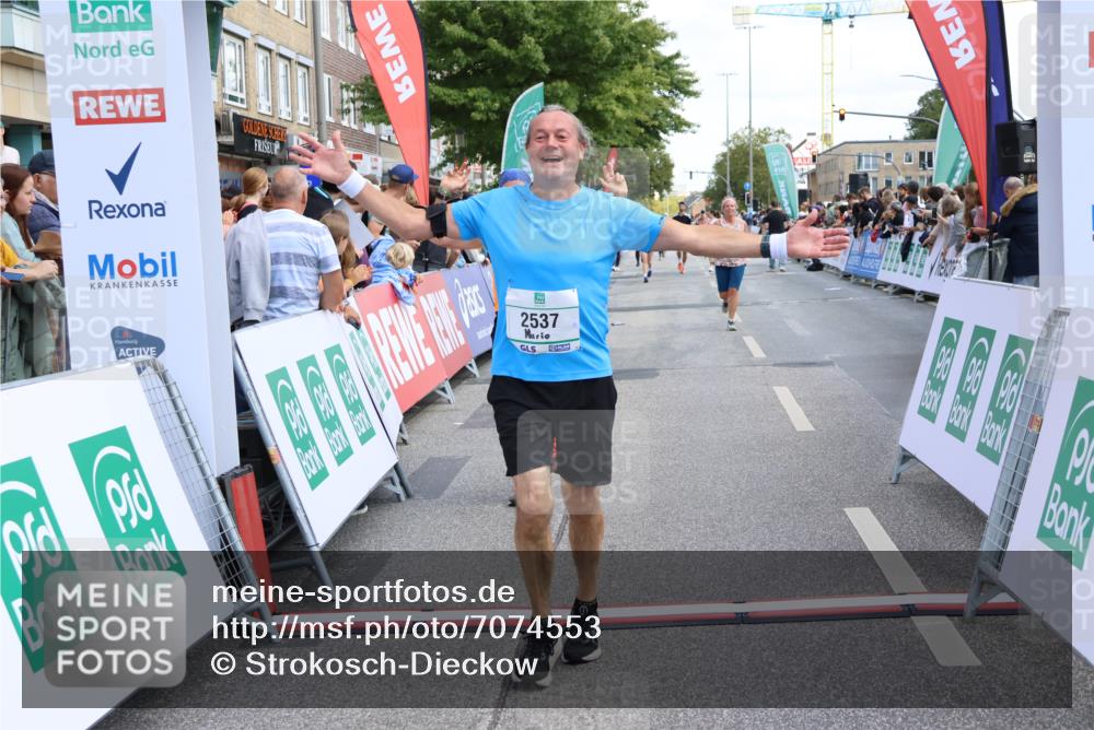 15.09.2024 - PSD Bank Halbmarathon Strokosch-Dieckow http://msf.ph/oto/7074553 15.09.2024 12:24:17 Ziel 1883, 2537, 3003, 3075, 3222, 3428 meine-sportfotos.de