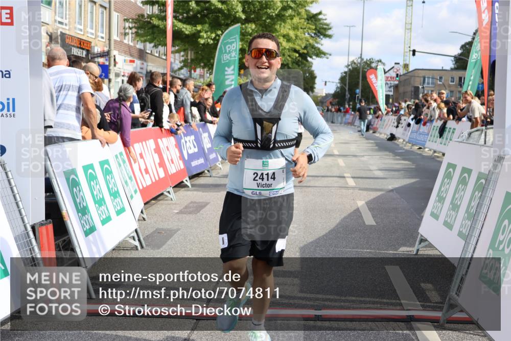 15.09.2024 - PSD Bank Halbmarathon Strokosch-Dieckow http://msf.ph/oto/7074811 15.09.2024 12:33:05 Ziel 2411, 2414, 2425, 3045, 3358, 3368 meine-sportfotos.de