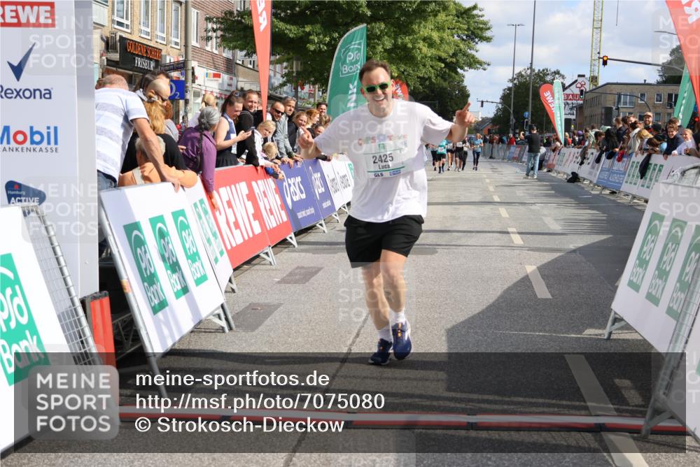 15.09.2024 - PSD Bank Halbmarathon Strokosch-Dieckow http://msf.ph/oto/7075080 15.09.2024 12:33:09 Ziel 2411, 2414, 2425, 3045, 3358 meine-sportfotos.de