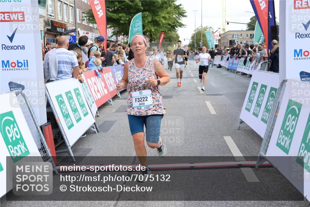 15.09.2024 - PSD Bank Halbmarathon Strokosch-Dieckow http://msf.ph/oto/7075132 15.09.2024 12:24:22 Ziel 1883, 2527, 2537, 3003, 3075, 3222, 3428, 3452, 3543 meine-sportfotos.de