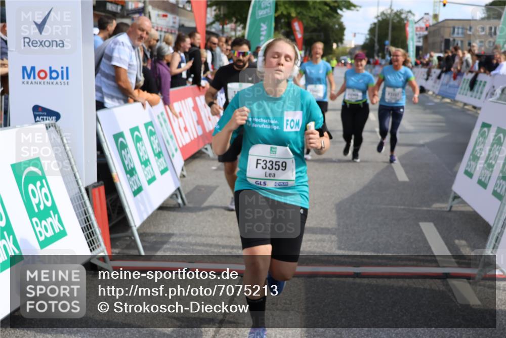15.09.2024 - PSD Bank Halbmarathon Strokosch-Dieckow http://msf.ph/oto/7075213 15.09.2024 12:33:24 Ziel 1939, 3308, 3336, 3337, 3359, 3463 meine-sportfotos.de