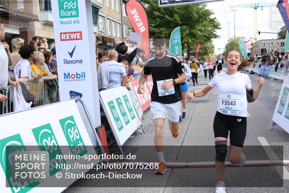 15.09.2024 - PSD Bank Halbmarathon Strokosch-Dieckow http://msf.ph/oto/7075268 15.09.2024 12:24:26 Ziel 1883, 1997, 2527, 2537, 3008, 3075, 3222, 3452, 3543 meine-sportfotos.de
