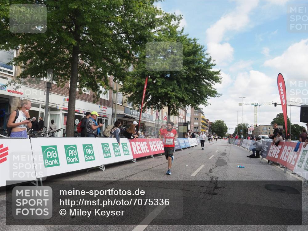 15.09.2024 - PSD Bank Halbmarathon Miley Keyser http://msf.ph/oto/7075336 15.09.2024 12:32:29 Ziel 2189, 2375 meine-sportfotos.de