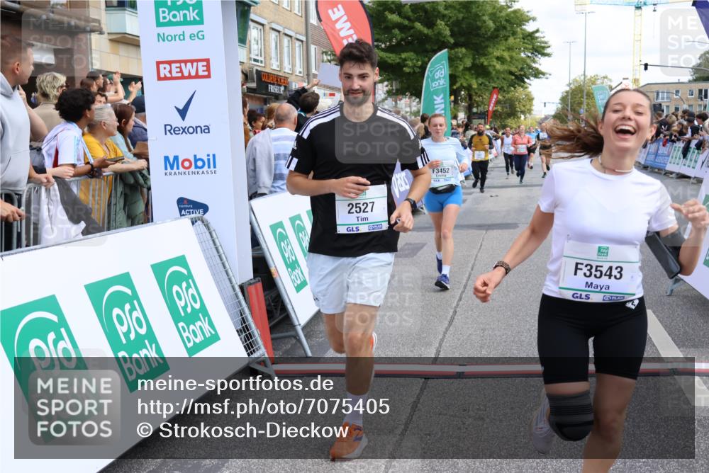 15.09.2024 - PSD Bank Halbmarathon Strokosch-Dieckow http://msf.ph/oto/7075405 15.09.2024 12:24:26 Ziel 1883, 1997, 2527, 2537, 3008, 3075, 3222, 3452, 3543 meine-sportfotos.de