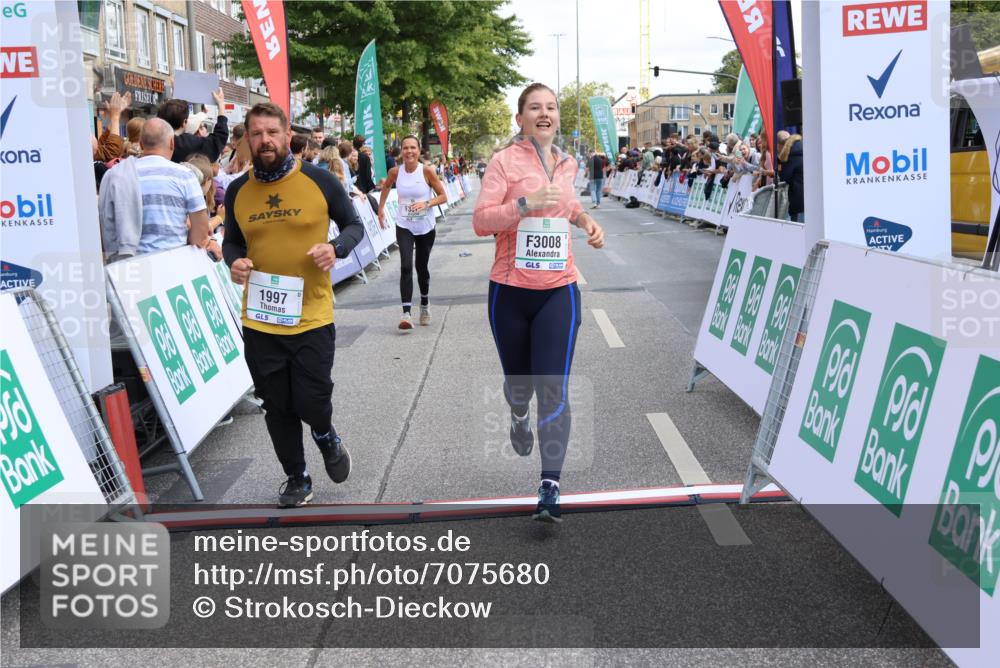 15.09.2024 - PSD Bank Halbmarathon Strokosch-Dieckow http://msf.ph/oto/7075680 15.09.2024 12:24:32 Ziel 1765, 1997, 2081, 2527, 3008, 3075, 3222, 3256, 3339, 3371, 3452, 3543 meine-sportfotos.de