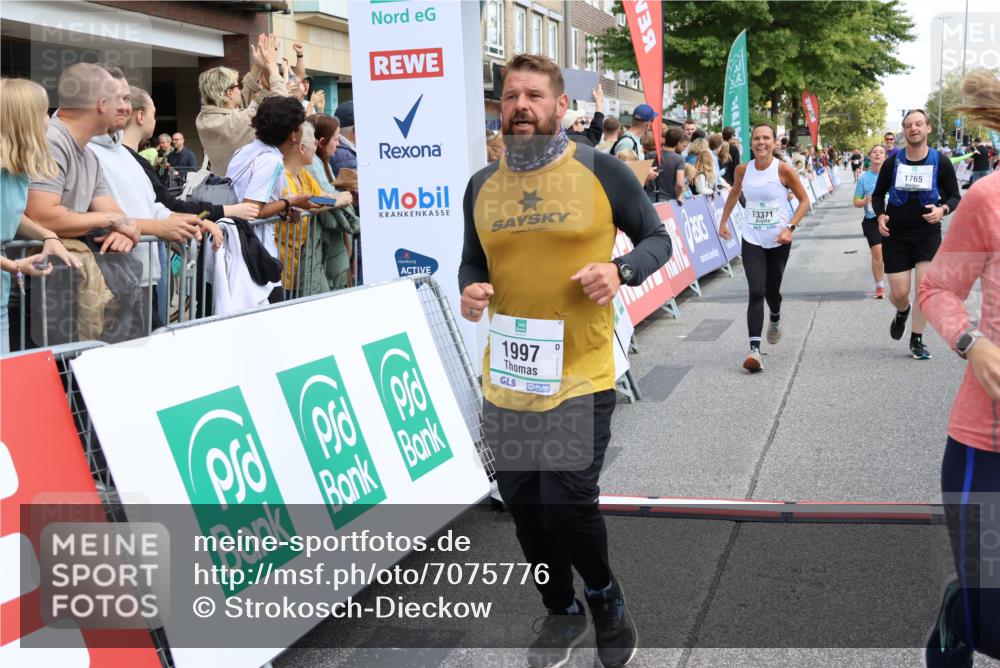 15.09.2024 - PSD Bank Halbmarathon Strokosch-Dieckow http://msf.ph/oto/7075776 15.09.2024 12:24:33 Ziel 1765, 1997, 2081, 2527, 3008, 3222, 3256, 3339, 3371, 3452, 3543 meine-sportfotos.de