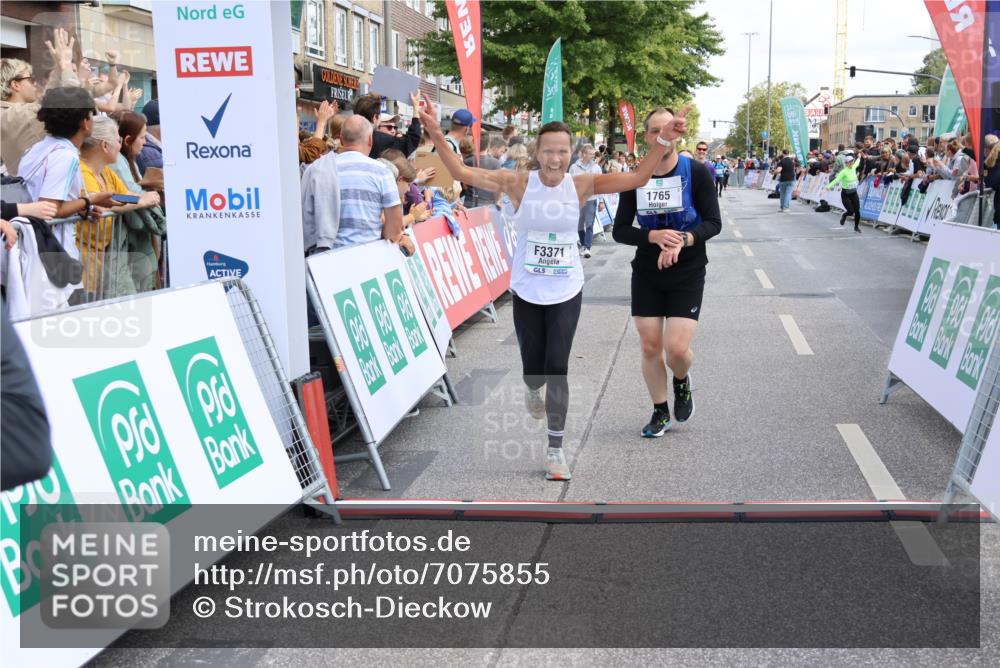 15.09.2024 - PSD Bank Halbmarathon Strokosch-Dieckow http://msf.ph/oto/7075855 15.09.2024 12:24:34 Ziel 1765, 1997, 2081, 2527, 3008, 3222, 3256, 3339, 3371, 3452, 3543 meine-sportfotos.de