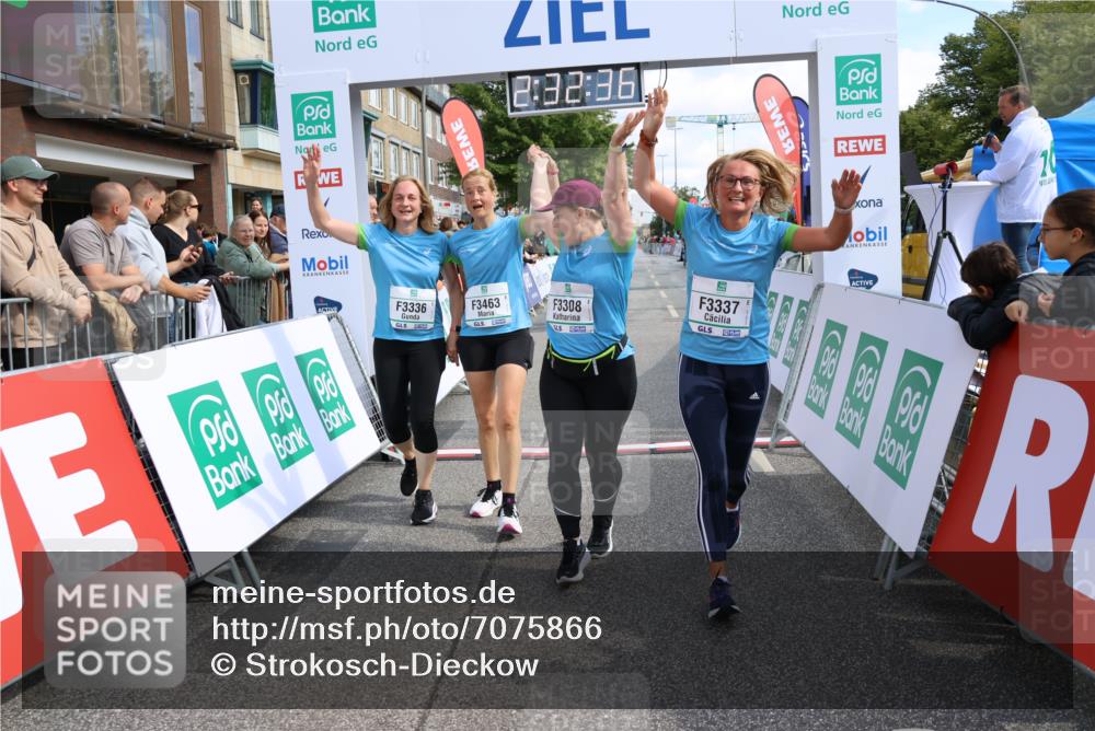 15.09.2024 - PSD Bank Halbmarathon Strokosch-Dieckow http://msf.ph/oto/7075866 15.09.2024 12:33:27 Ziel 1939, 3308, 3336, 3337, 3359, 3463 meine-sportfotos.de