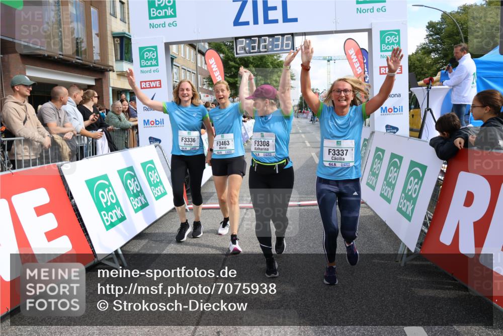 15.09.2024 - PSD Bank Halbmarathon Strokosch-Dieckow http://msf.ph/oto/7075938 15.09.2024 12:33:27 Ziel 1939, 3308, 3336, 3337, 3359, 3463 meine-sportfotos.de
