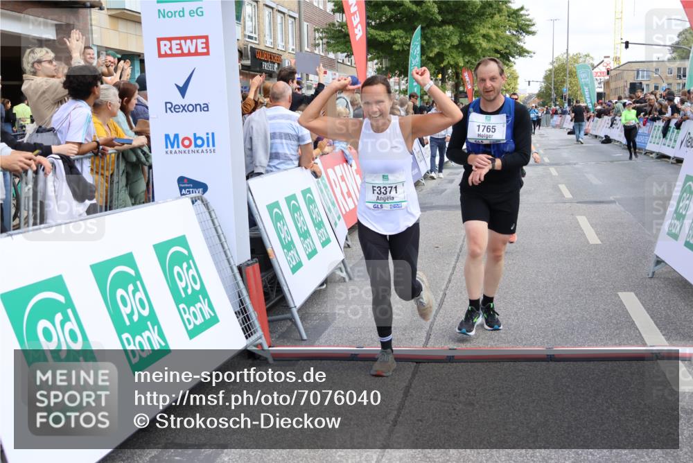 15.09.2024 - PSD Bank Halbmarathon Strokosch-Dieckow http://msf.ph/oto/7076040 15.09.2024 12:24:35 Ziel 1765, 1997, 2081, 2527, 3008, 3256, 3339, 3371, 3452, 3543 meine-sportfotos.de