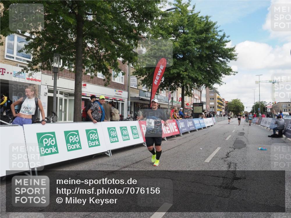 15.09.2024 - PSD Bank Halbmarathon Miley Keyser http://msf.ph/oto/7076156 15.09.2024 12:34:18 Ziel 2348, 3409 meine-sportfotos.de