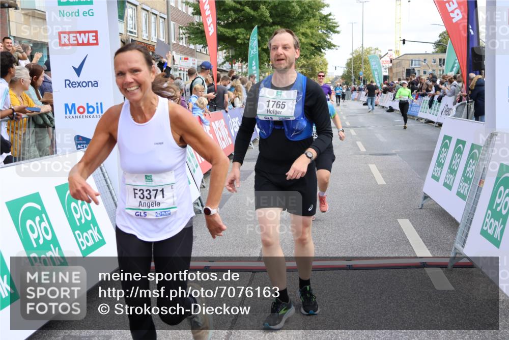 15.09.2024 - PSD Bank Halbmarathon Strokosch-Dieckow http://msf.ph/oto/7076163 15.09.2024 12:24:35 Ziel 1765, 1997, 2081, 2527, 3008, 3256, 3339, 3371, 3452, 3543 meine-sportfotos.de