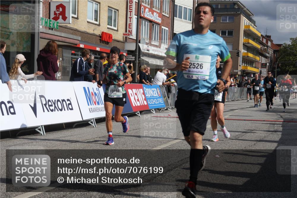 15.09.2024 - PSD Bank Halbmarathon Michael Strokosch http://msf.ph/oto/7076199 15.09.2024 12:16:48 Ziel 1157, 2117, 2270, 2277, 2396, 2526, 3102, 3109, 3118, 3140, 3193, 3493, 3494, 3558 meine-sportfotos.de