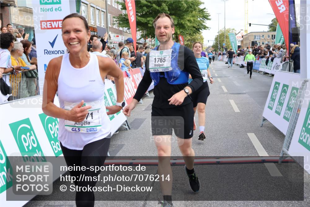 15.09.2024 - PSD Bank Halbmarathon Strokosch-Dieckow http://msf.ph/oto/7076214 15.09.2024 12:24:35 Ziel 1765, 1997, 2081, 2527, 3008, 3256, 3339, 3371, 3452, 3543 meine-sportfotos.de