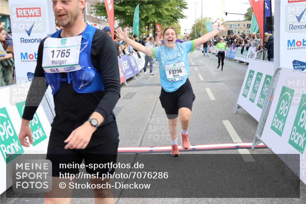15.09.2024 - PSD Bank Halbmarathon Strokosch-Dieckow http://msf.ph/oto/7076286 15.09.2024 12:24:36 Ziel 1765, 1997, 2081, 2527, 3008, 3256, 3339, 3371, 3452, 3543 meine-sportfotos.de