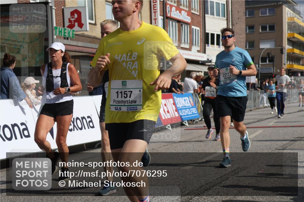 15.09.2024 - PSD Bank Halbmarathon Michael Strokosch http://msf.ph/oto/7076295 15.09.2024 12:16:57 Ziel 1157, 1596, 2117, 2270, 2277, 2526, 2686, 2969, 3102, 3109, 3118, 3130, 3193, 3250, 3403, 3494, 3558 meine-sportfotos.de