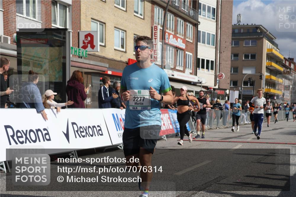 15.09.2024 - PSD Bank Halbmarathon Michael Strokosch http://msf.ph/oto/7076314 15.09.2024 12:16:58 Ziel 1157, 1596, 2117, 2270, 2277, 2526, 2686, 2969, 3102, 3109, 3118, 3130, 3193, 3250, 3403, 3507, 3558 meine-sportfotos.de