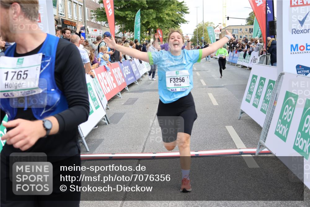 15.09.2024 - PSD Bank Halbmarathon Strokosch-Dieckow http://msf.ph/oto/7076356 15.09.2024 12:24:36 Ziel 1765, 1997, 2081, 2527, 3008, 3256, 3339, 3371, 3452, 3543 meine-sportfotos.de