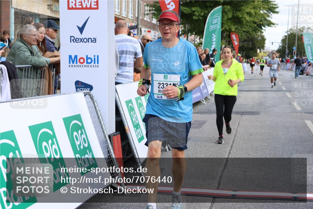 15.09.2024 - PSD Bank Halbmarathon Strokosch-Dieckow http://msf.ph/oto/7076440 15.09.2024 12:33:56 Ziel 2331, 3107 meine-sportfotos.de