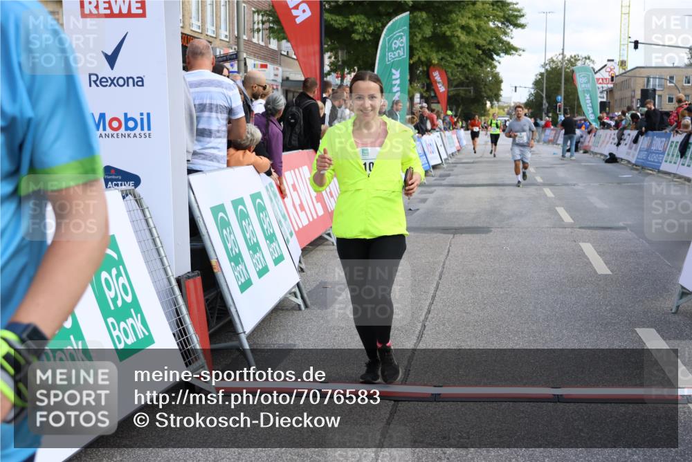 15.09.2024 - PSD Bank Halbmarathon Strokosch-Dieckow http://msf.ph/oto/7076583 15.09.2024 12:33:58 Ziel 1983, 2331, 3107 meine-sportfotos.de