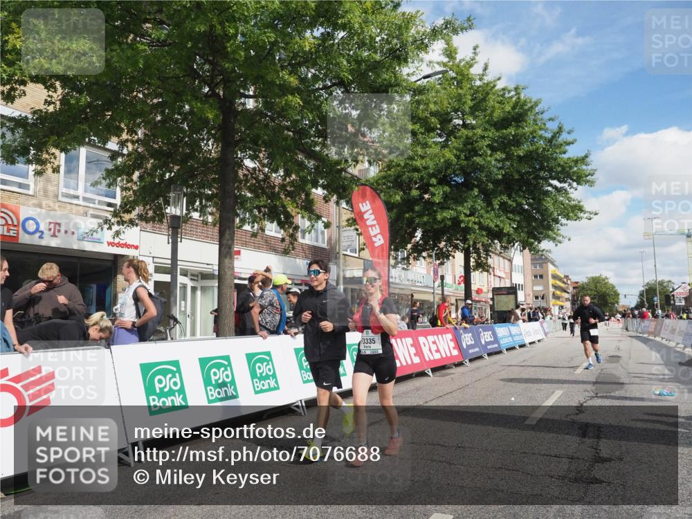 15.09.2024 - PSD Bank Halbmarathon Miley Keyser http://msf.ph/oto/7076688 15.09.2024 12:35:19 Ziel 2207, 2324, 2444, 3300, 3335, 3468 meine-sportfotos.de