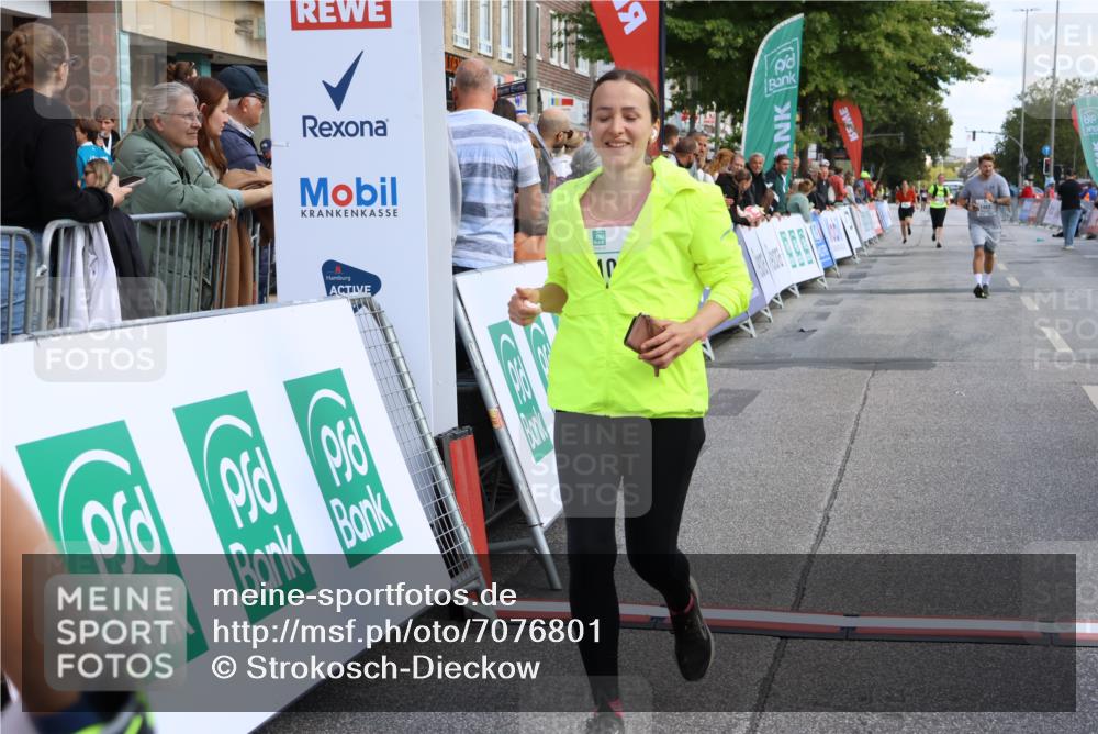 15.09.2024 - PSD Bank Halbmarathon Strokosch-Dieckow http://msf.ph/oto/7076801 15.09.2024 12:33:58 Ziel 1983, 2331, 3107 meine-sportfotos.de