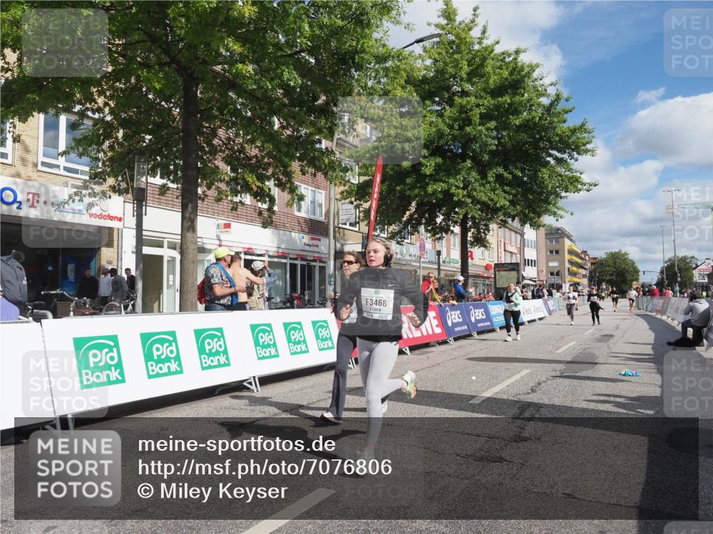 15.09.2024 - PSD Bank Halbmarathon Miley Keyser http://msf.ph/oto/7076806 15.09.2024 12:35:29 Ziel 2207, 2324, 3071, 3178, 3300, 3329, 3335, 3468 meine-sportfotos.de