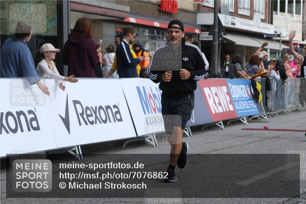 15.09.2024 - PSD Bank Halbmarathon Michael Strokosch http://msf.ph/oto/7076862 15.09.2024 12:17:45 Ziel 1515, 2169, 2298, 2424, 2549, 2702, 2762, 2971, 2991, 3010, 3072, 3084, 3155, 3260, 3498 meine-sportfotos.de