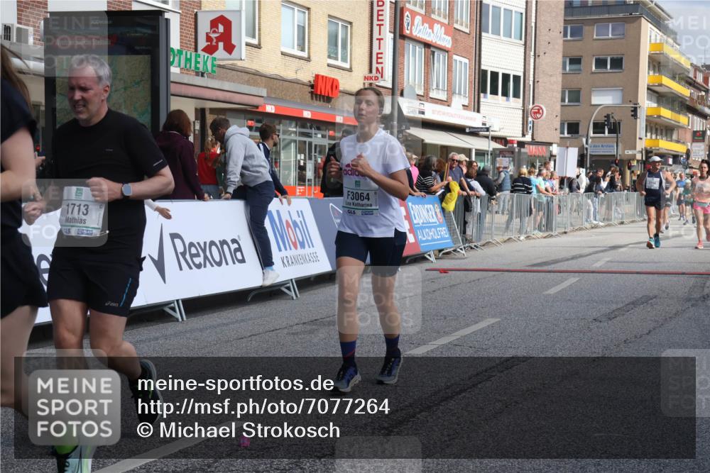 15.09.2024 - PSD Bank Halbmarathon Michael Strokosch http://msf.ph/oto/7077264 15.09.2024 12:18:19 Ziel 1713, 2085, 2154, 2351, 3048, 3064, 3095, 3136 meine-sportfotos.de