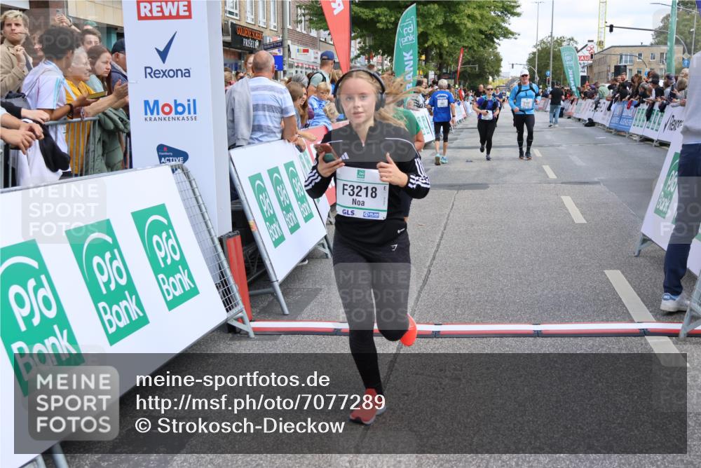 15.09.2024 - PSD Bank Halbmarathon Strokosch-Dieckow http://msf.ph/oto/7077289 15.09.2024 12:24:48 Ziel 988, 2081, 2102, 3063, 3218, 3256, 3339 meine-sportfotos.de
